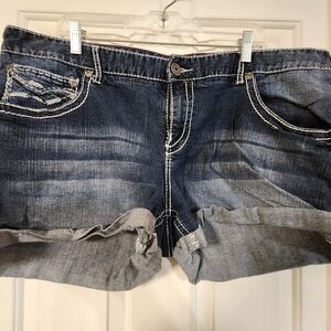 Size 24 Maurices Denim Shorts